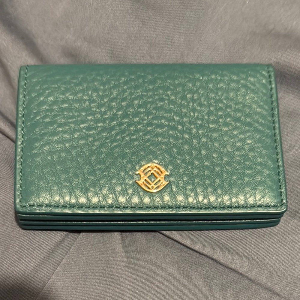 Dagne Dover wallet